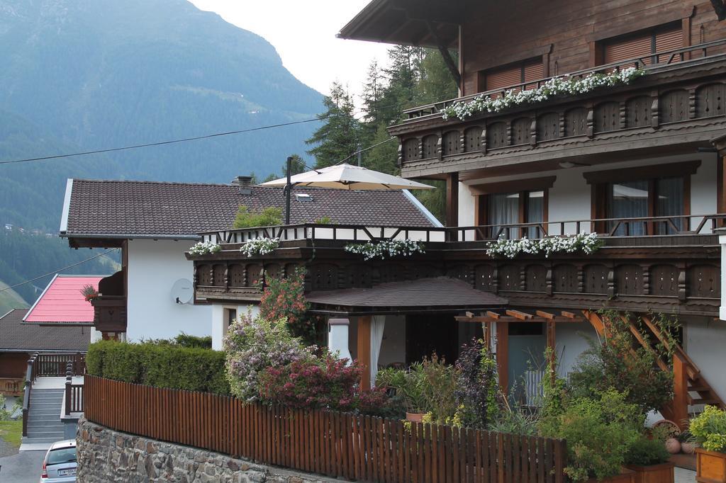 Ferienwohnung FreiRaum Sölden Zimmer foto