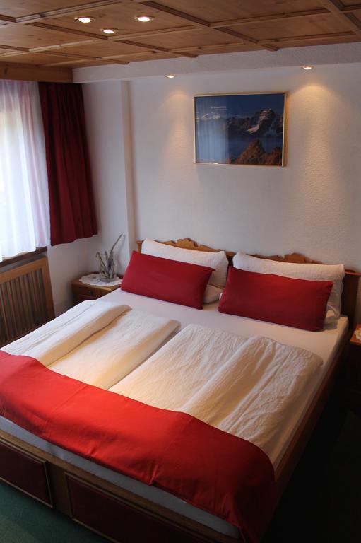 Ferienwohnung FreiRaum Sölden Zimmer foto