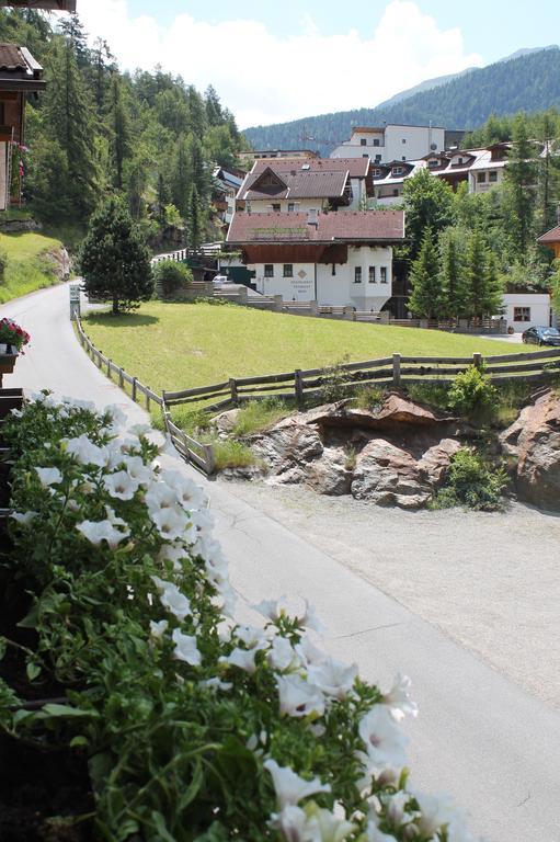 Ferienwohnung FreiRaum Sölden Zimmer foto